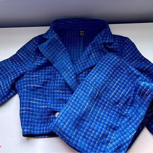 Beautiful blue suit that is fitting for all of your business occasions!
